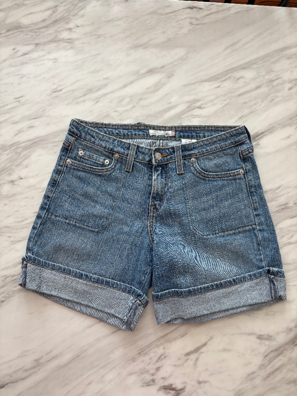 Levi’s 545 Women’s Size 4 Blue Denim Cuffed Shorts